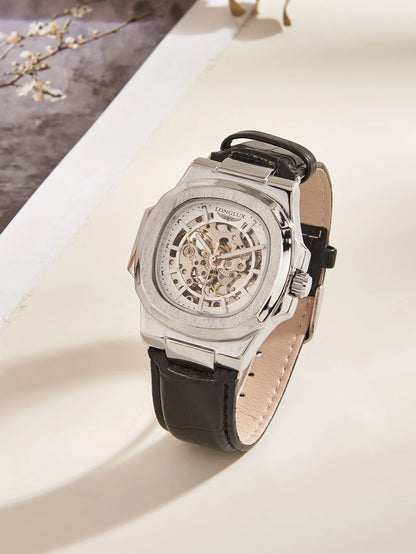 Simple Leather Strap Timepiece