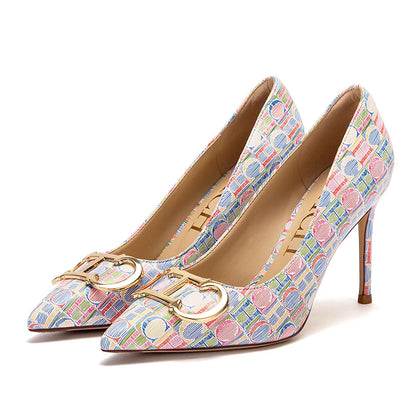 Women’s Letter-Printed Pumps