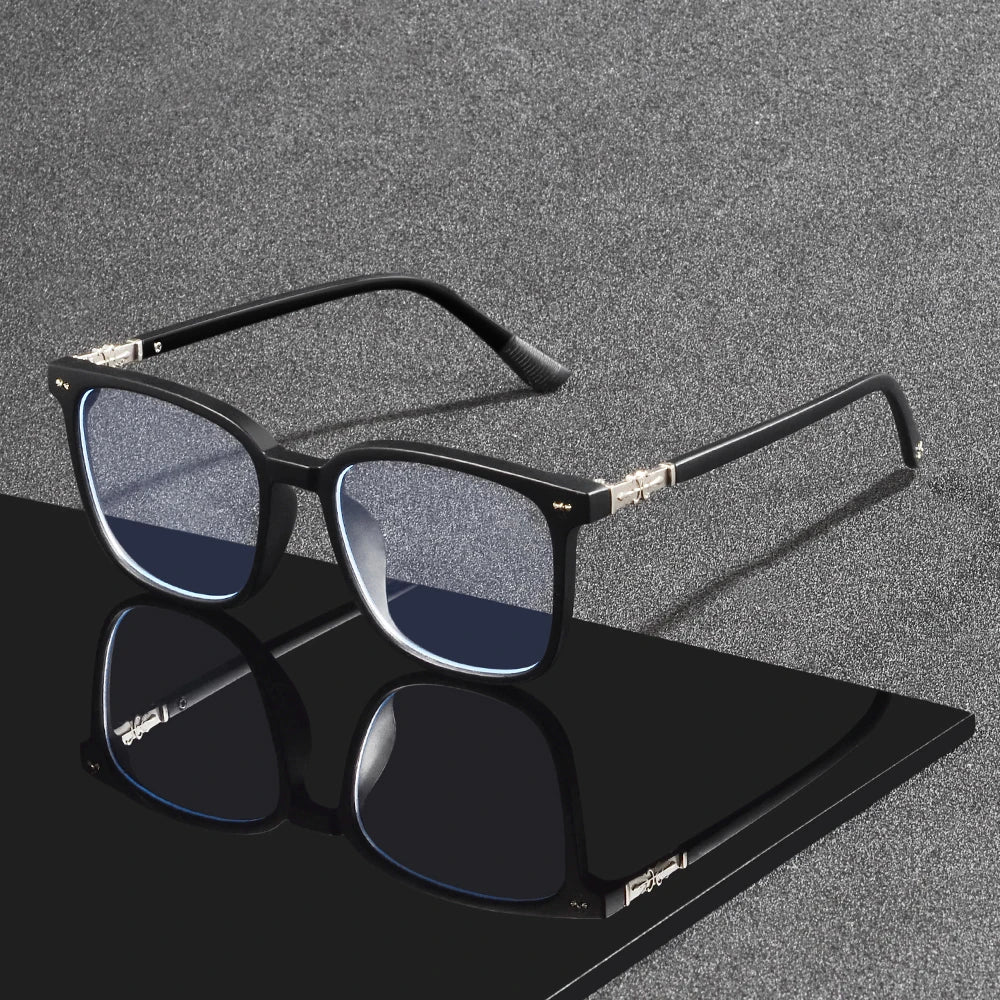Trendy Daily Use Glasses