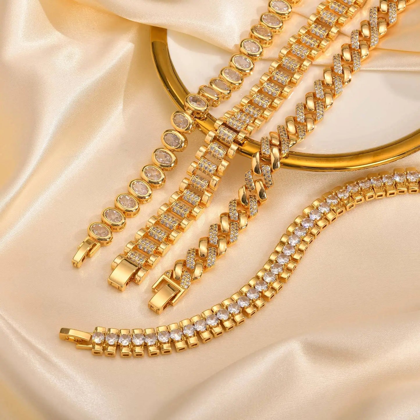 14K Gold Chunky Paperclip Chain Bracelet