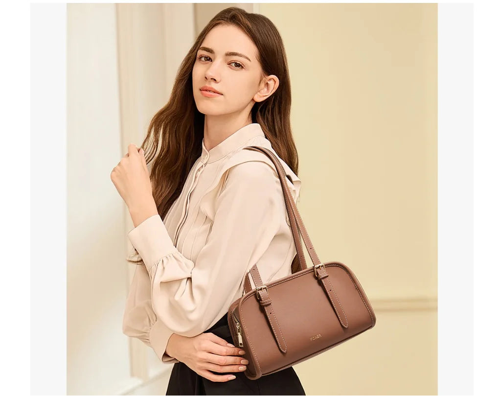 Women’s Retro Baguette Bag