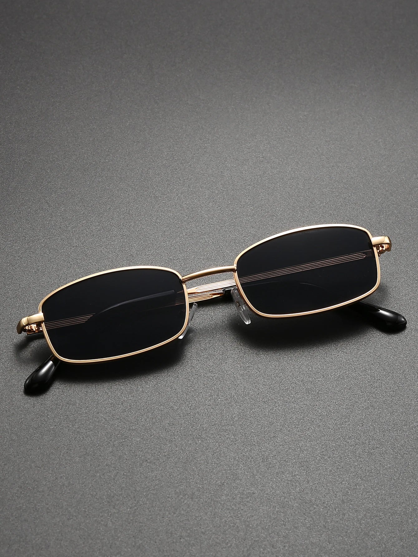 Men’s Travel Sunglasses