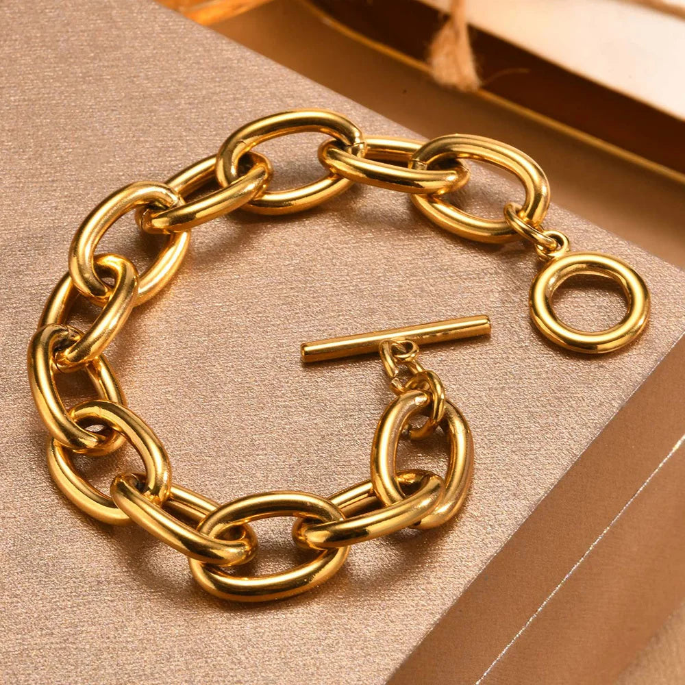 Gold-Tone Toggle Clasp Chain Bracelet