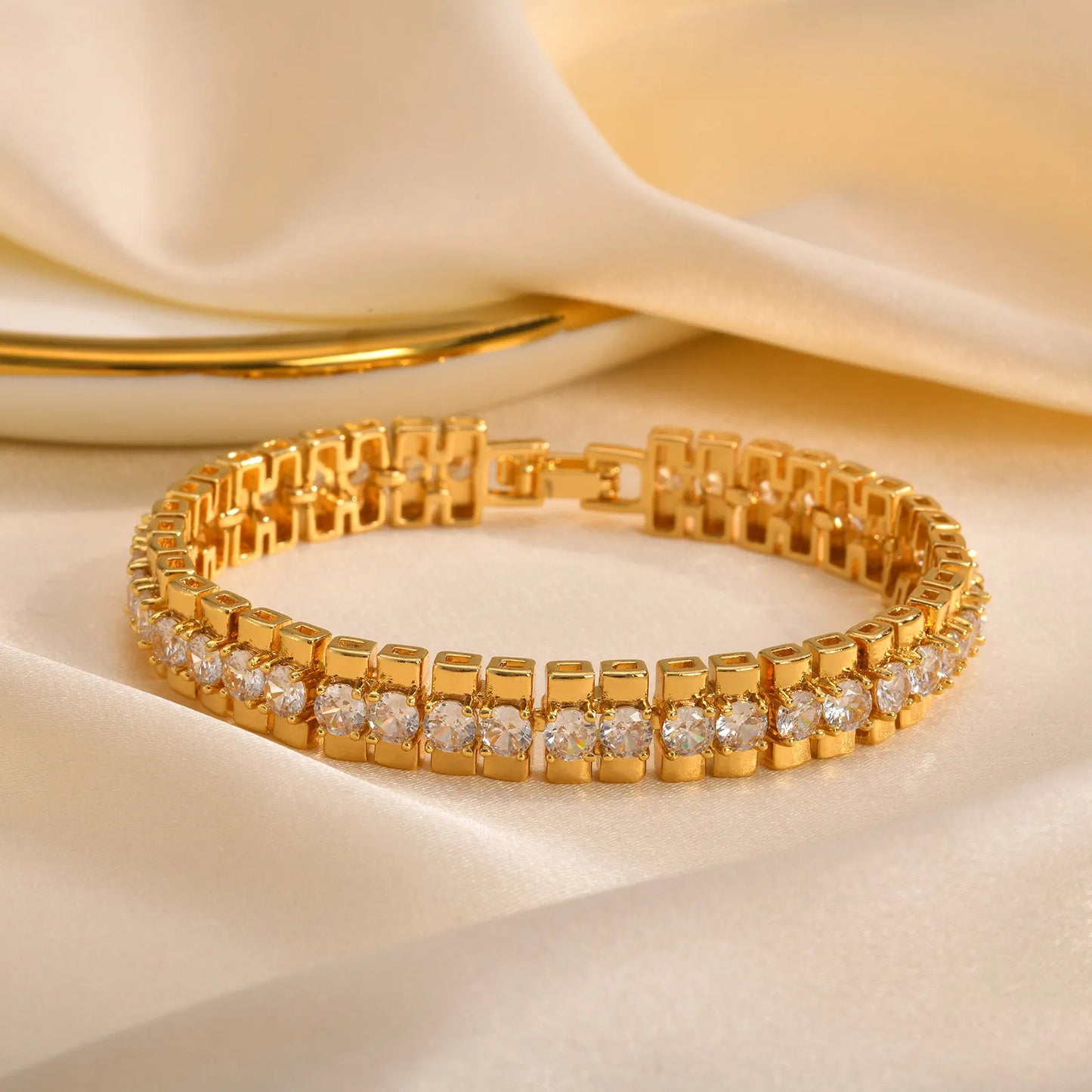 14K Gold Chunky Paperclip Chain Bracelet