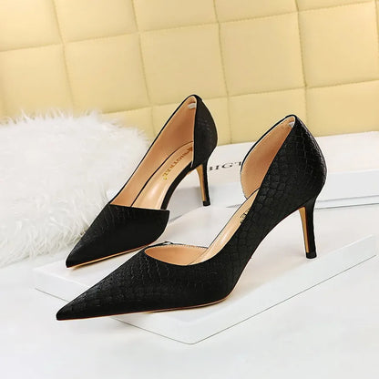 Sexy Slim Hollow-Out Shoes
