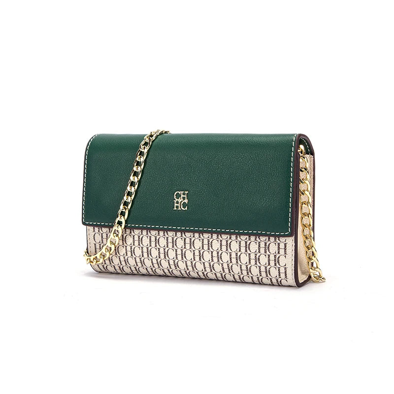 Spacious for Daily Essentials