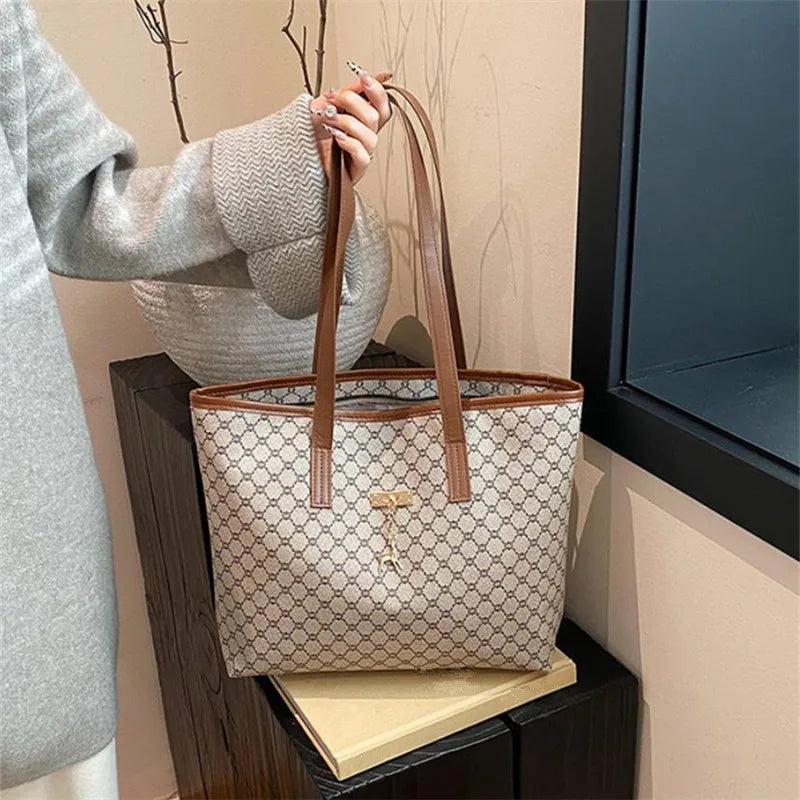 Women's Classic Geometric Tote Bag